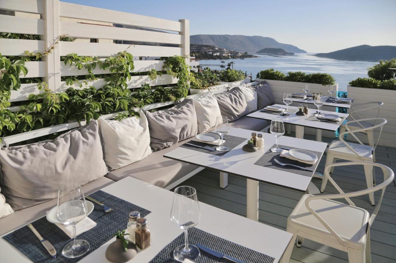 Domes Aulus Elounda All-Inclusive Resort, Adults Only, Curio By Hilton Restaurant photo